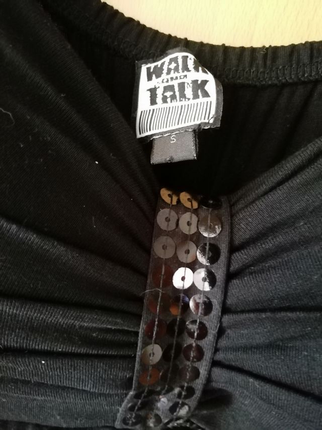 vestido negro en punto de algodón