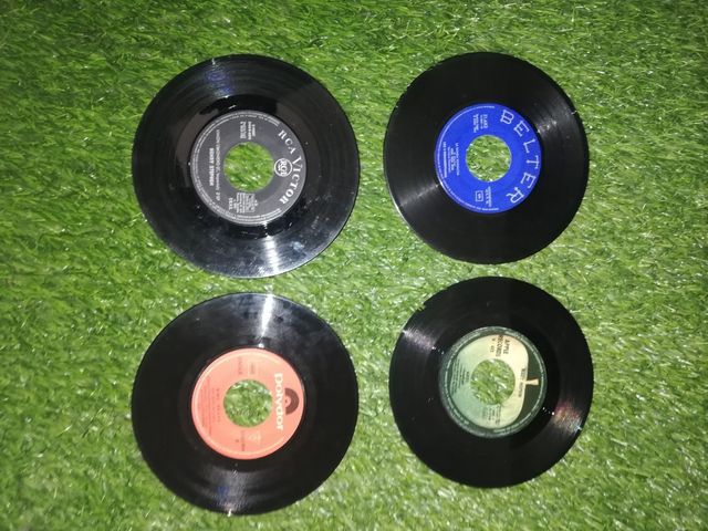 Discos de vinilo, Pequeños