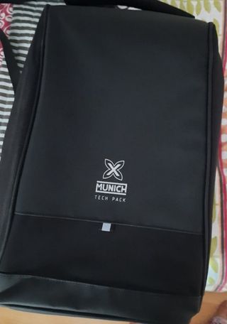 Munich mochila antirrobo, nueva con etiquetas. de segunda mano por 50 EUR  en Valencia en WALLAPOP