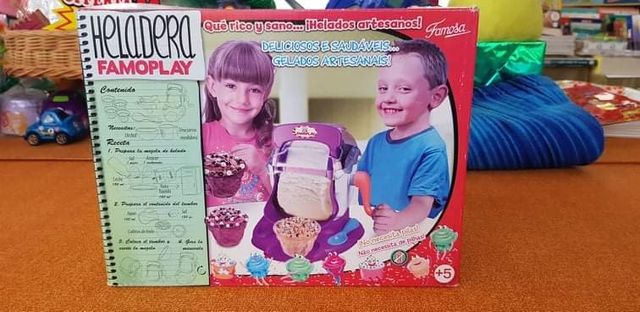 Heladera de famoplay