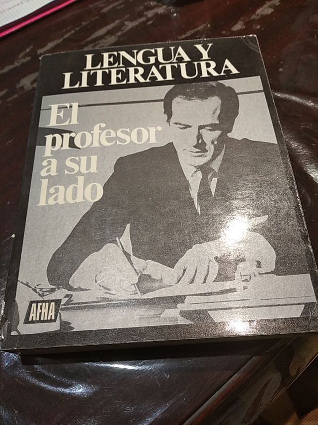 LIBRO DE AYUDA DE LENGUA Y LITERATURA