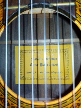 Valencia VC104 Negra CE Electrificada