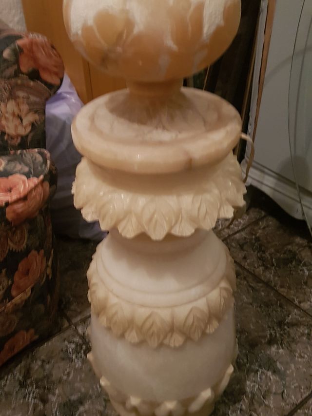 LAMPARA Y BASE DE MARMOL OFERTA