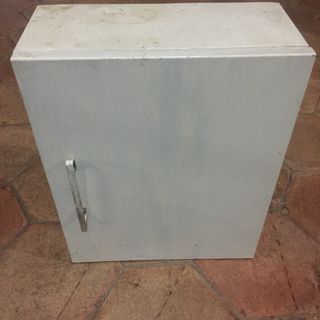 Botiquin antiguo de segunda mano por 30 € en La Garriga en WALLAPOP