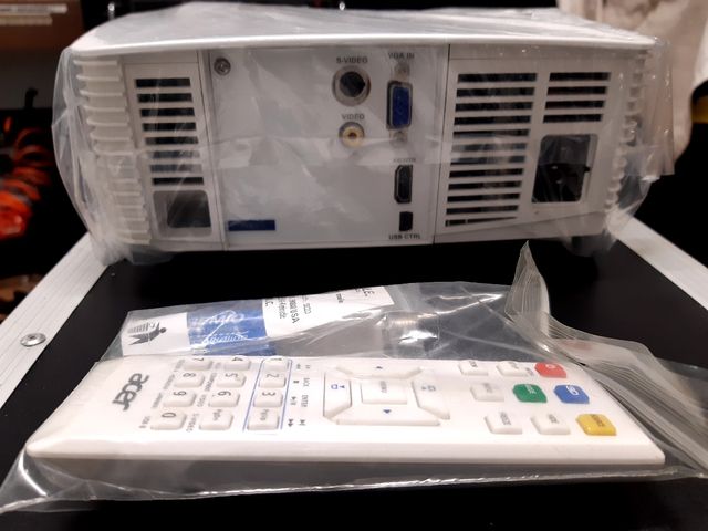 proyector video Acer x123PH