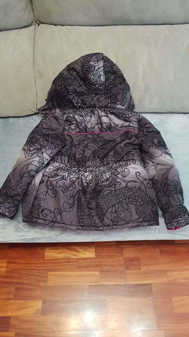 Chamarra Desigual talla 9,10