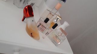 Perfume de segunda mano en Cartagena en WALLAPOP Perfume de segunda mano en Cartagena en WALLAPOP