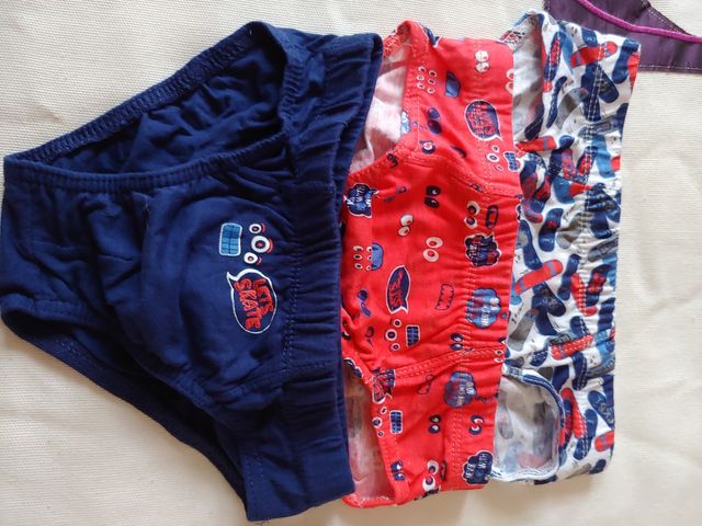 3 Calzoncillos niño a estrenar