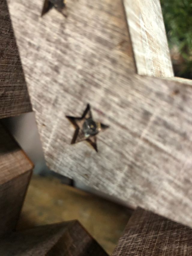 Estrella de madera con luz led cortada a laser 