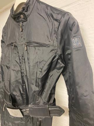 CAZADORA BELSTAFF MUJER T. 42 nueva