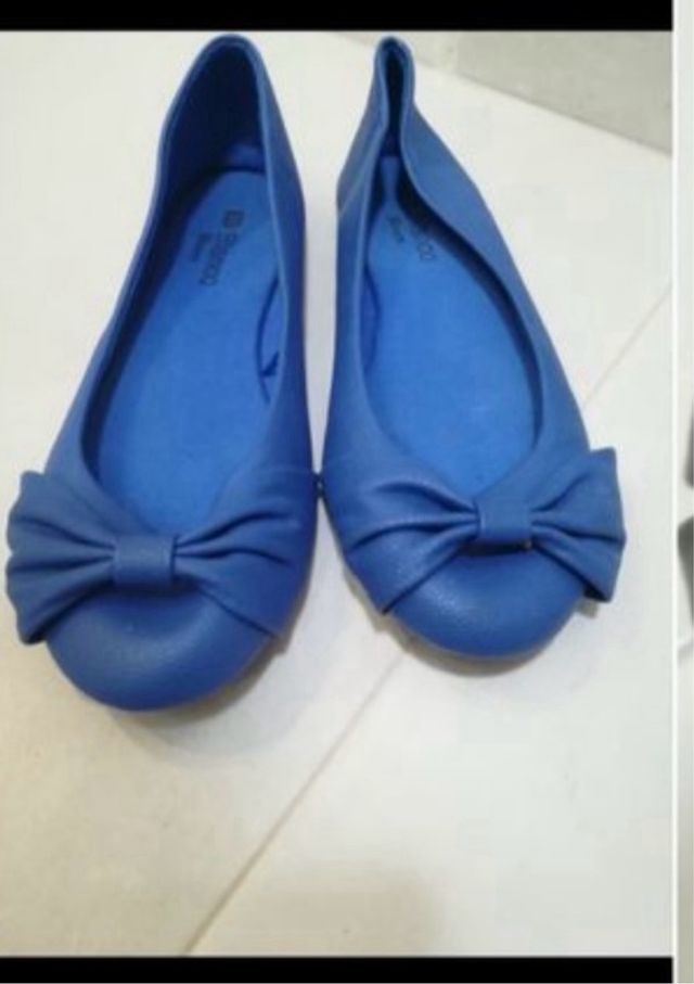 manoletinas azules ,talla 37