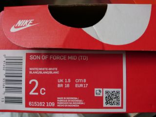 Zapatillas Nike número 17 de segunda mano por 16 EUR en Granada en WALLAPOP
