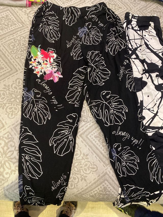 Pantalones desigual