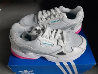 adidas falcon 39 adidas falcon 39