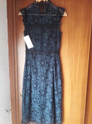 Vestido encaje, Zara, Talla S, color azul- negro de segunda mano por 20 EUR  en Sevilla en WALLAPOP