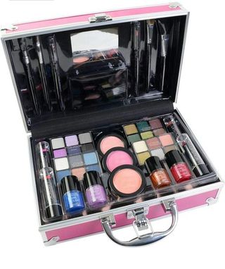 MALETÍN MAQUILLAJE PROFESIONAL COMPLETO NUEVO de segunda mano por 20 EUR en  Almería en WALLAPOP