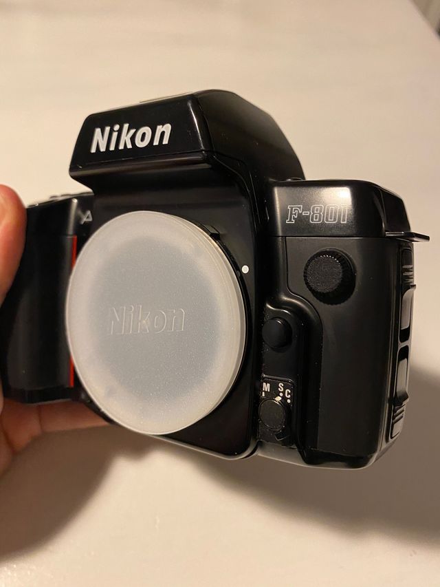 OFERTA!!! Cámara analógica nikon f801 