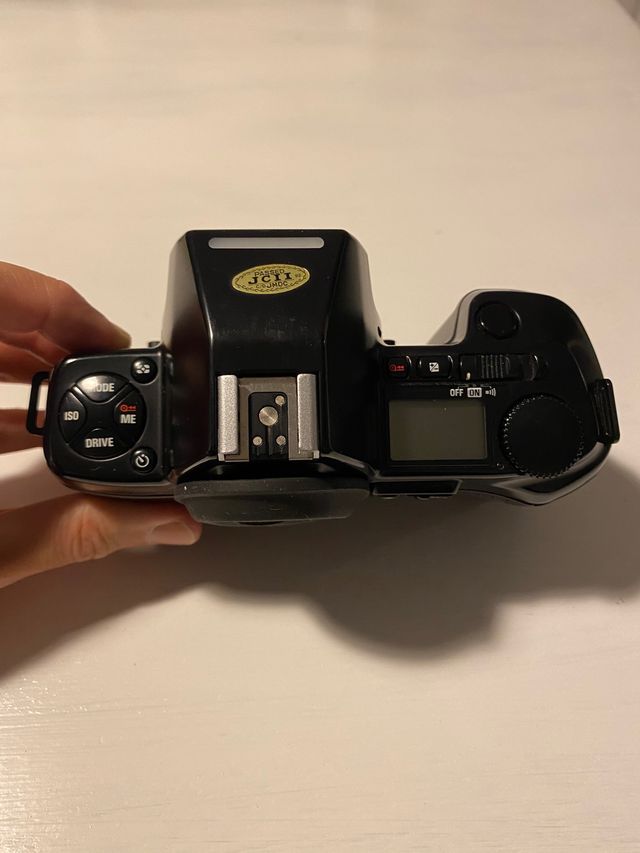 OFERTA!!! Cámara analógica nikon f801 