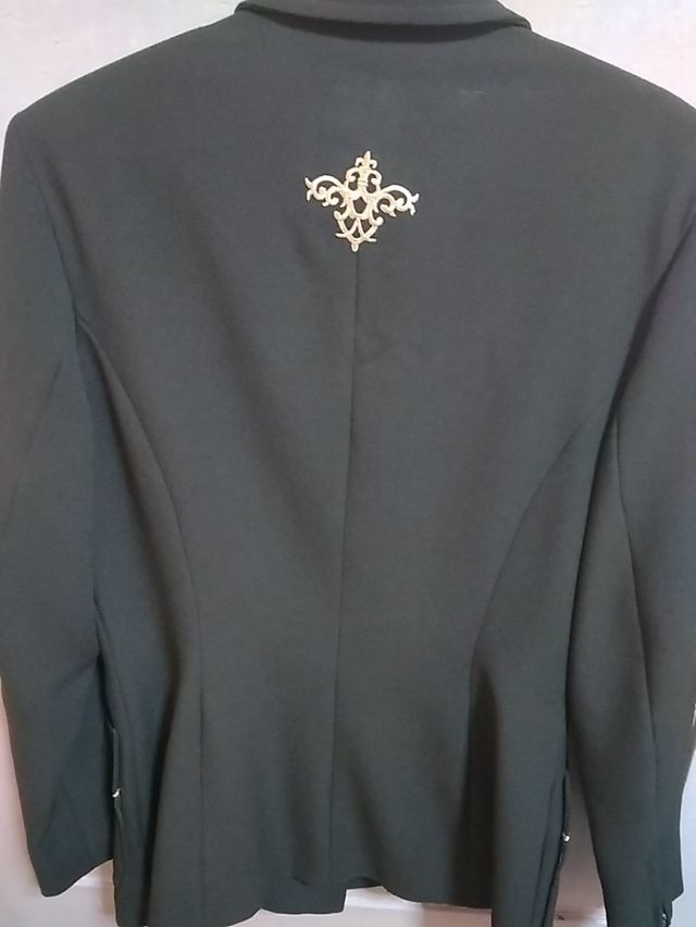 traje de chaqueta y pantalon