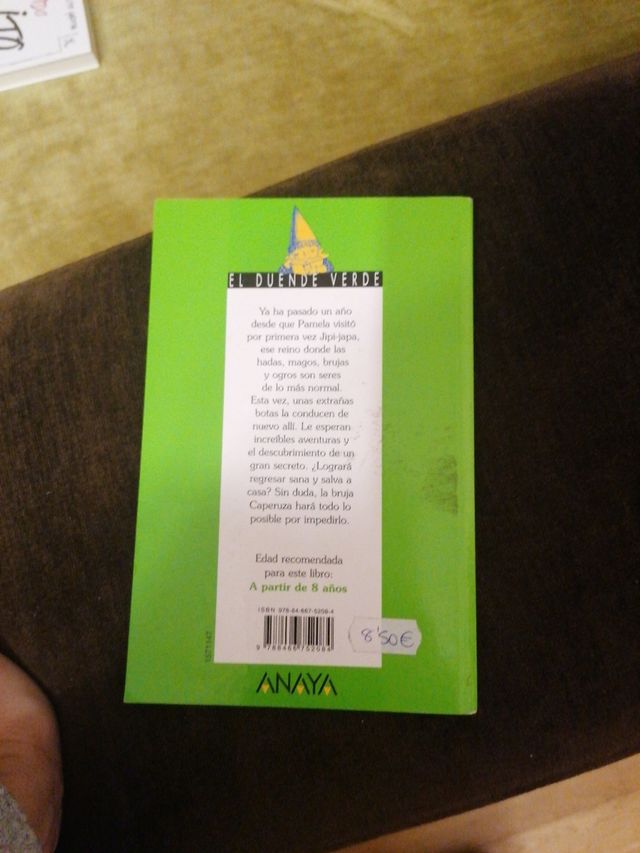 libro contra la bruja descalza