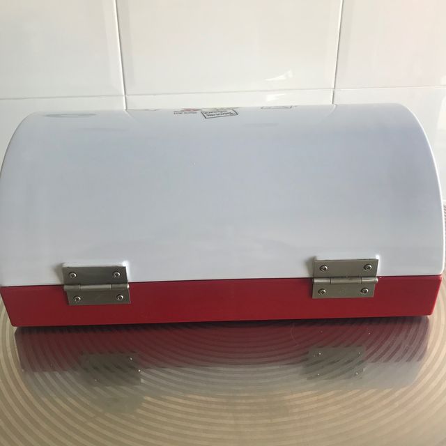 Panera caja guarda pan