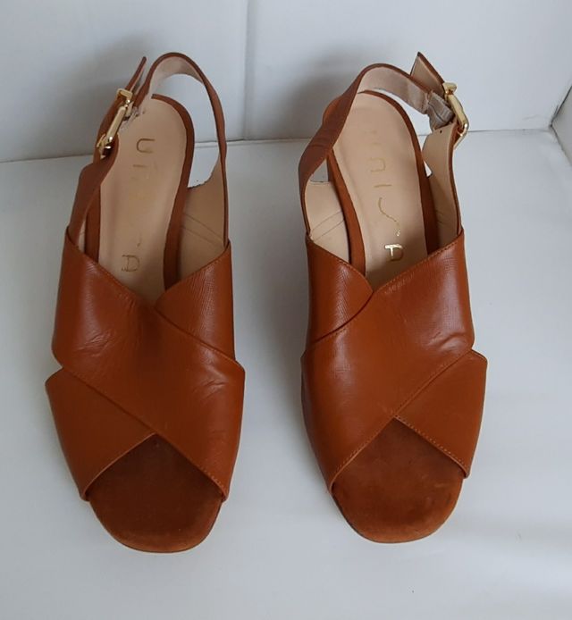 SANDALIAS UNISA MARRÓN TOFE