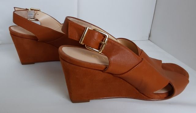 SANDALIAS UNISA MARRÓN TOFE