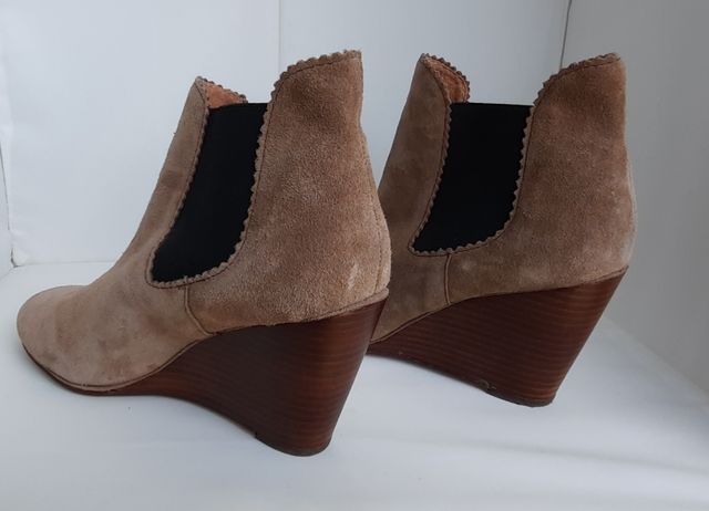 BOTÍN ANTE CAMEL BIMBA Y LOLA