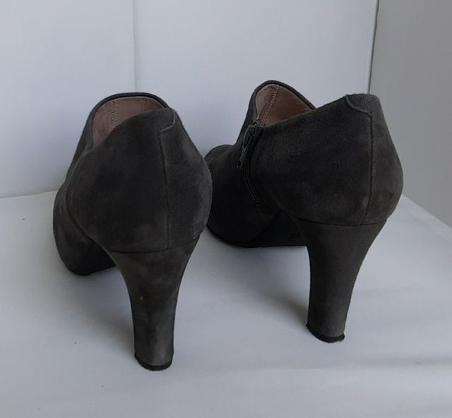 ZAPATOS ANTE UNISA GRIS