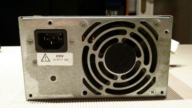 Fuente De Alimentación