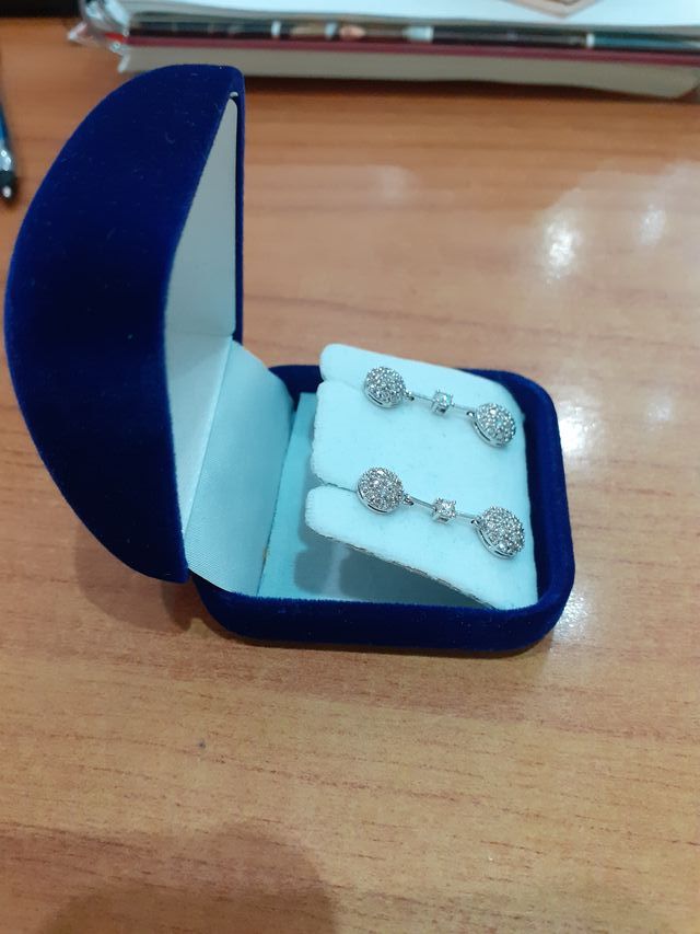 ORECCHINI IN ORO BIANCO CON DIAMANTI