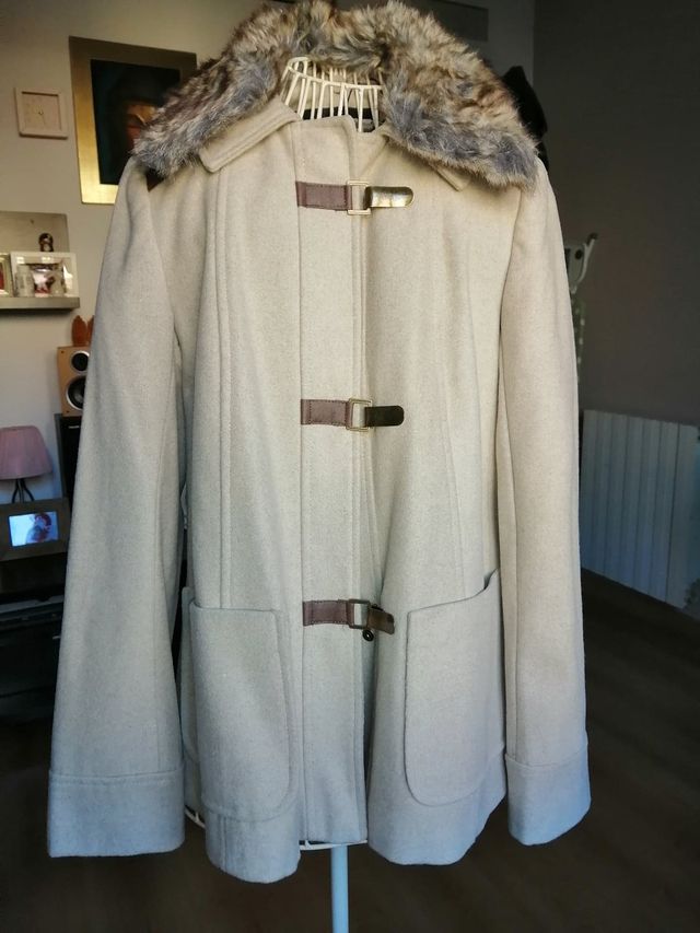 trenca de lana con pelo