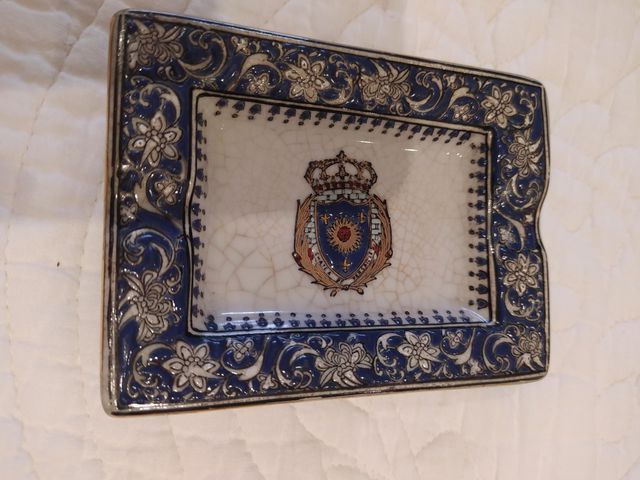 Cenicero pequeñito en tonos azul marino