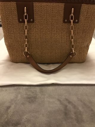 Michael Kors Bolso Rafia Straw Cuero Tote Marrón de segunda mano por 190  EUR en La Línea de la Concepción en WALLAPOP