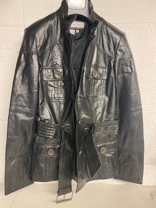 CHAQUETA PIEL NEGRA ZARA T. S. Nueva