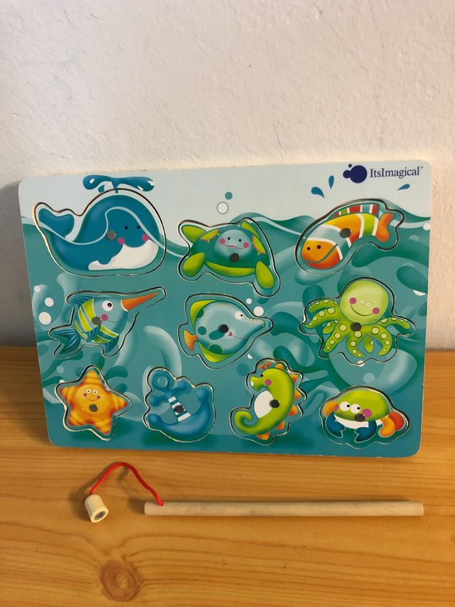 Puzzle de madera con caña de pescar imantada