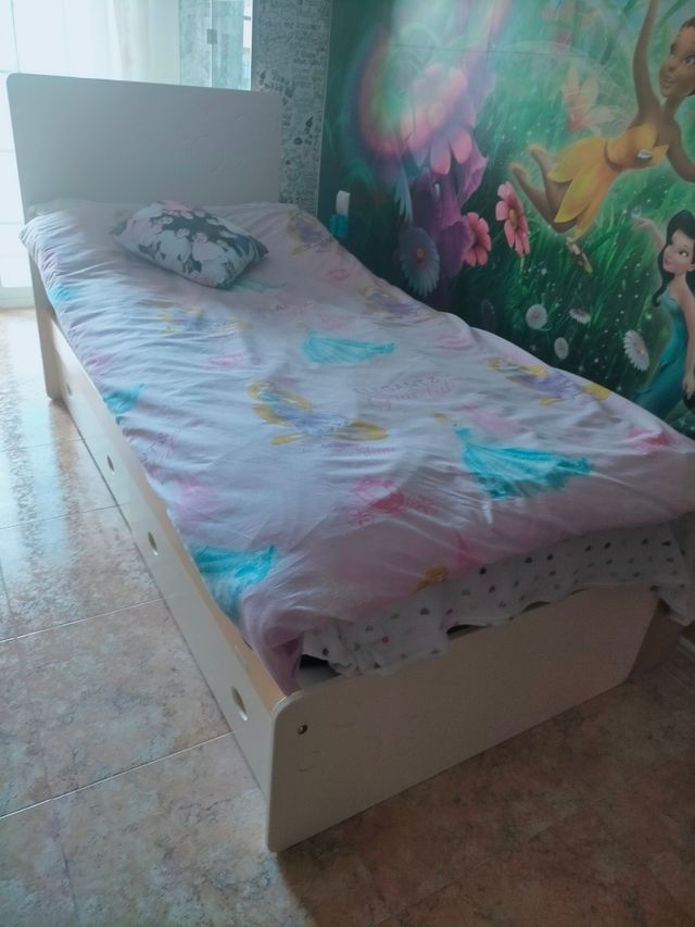 Cuna  convertible  en cama de 1,90