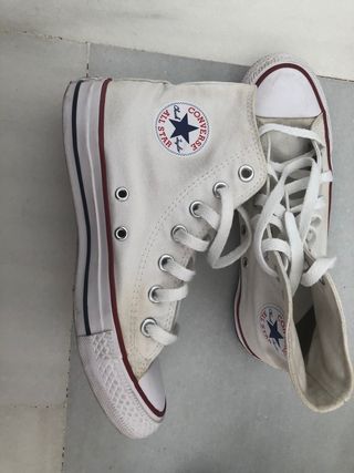 converse malaga