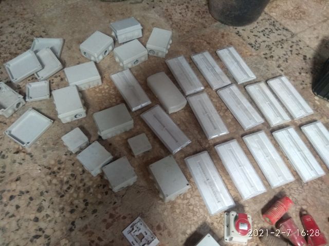 Lote cuadro de luz,encufes,