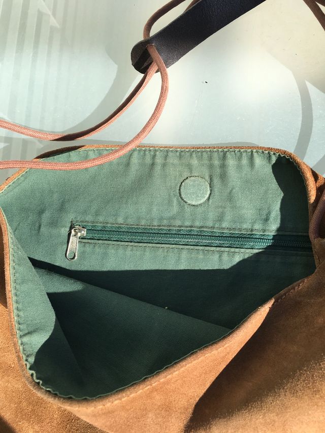 Bolso marrón de ante