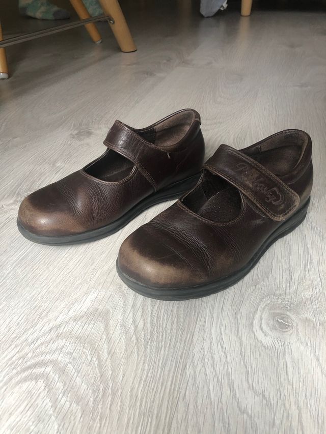 Zapatos escolares Pablosky