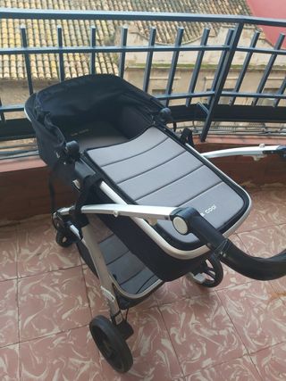 Coche cuna con porta bebe Mamma Mia Fucsia Coche cuna con porta bebe Mamma Mia Fucsia