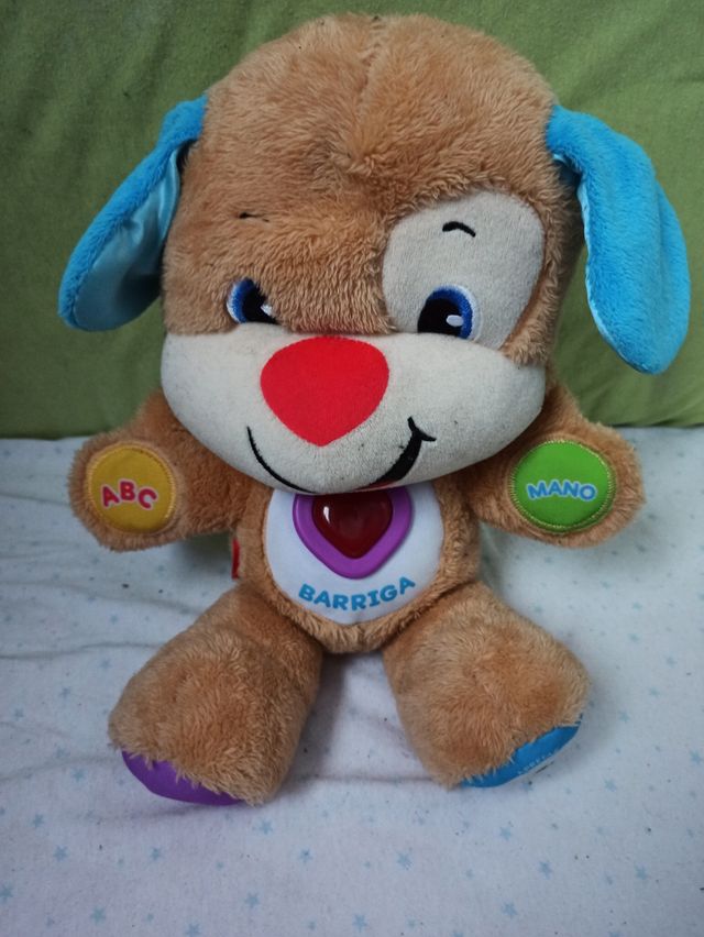 Perrito interactivo Fisher-Price de 6 a 36 meses
