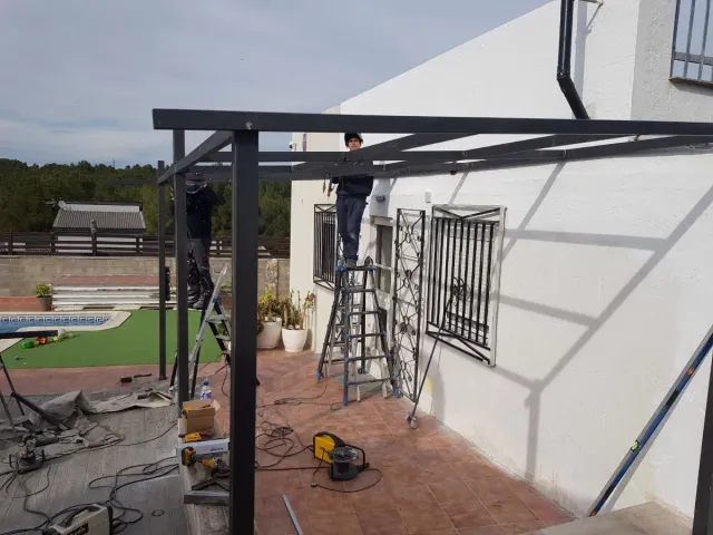 Fabricación de puertas
