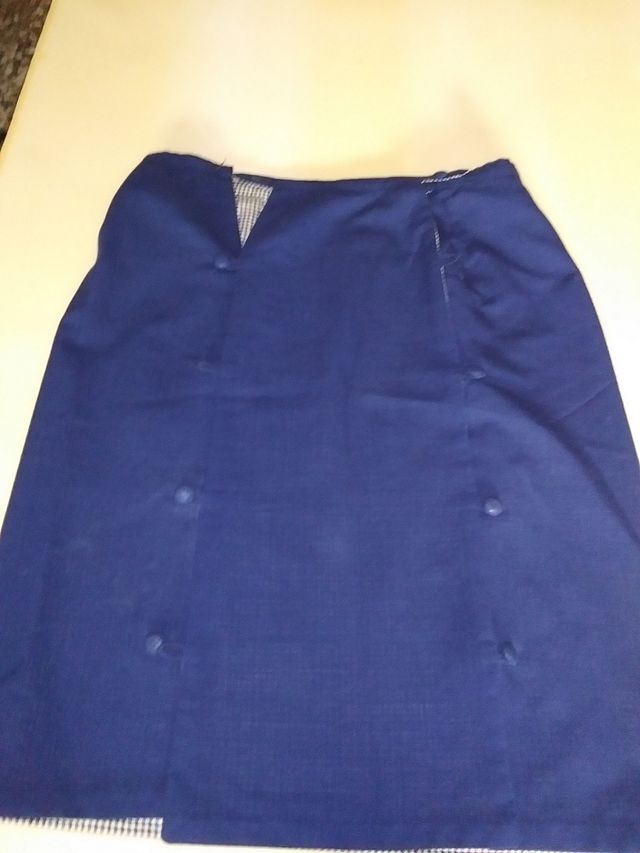 Falda Reversible Rexta cin.82.como nueva