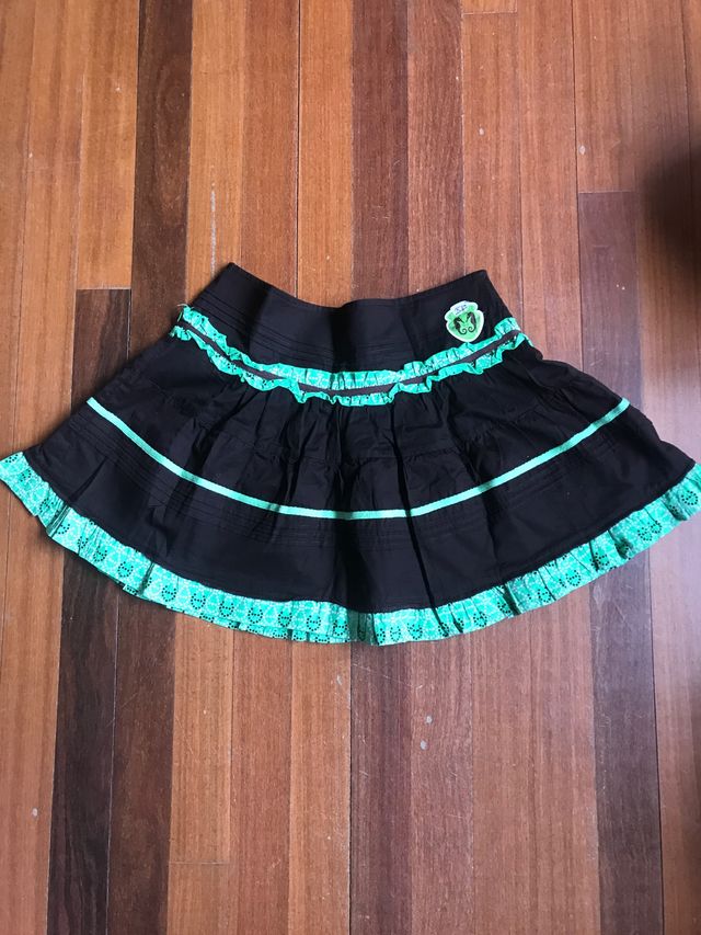 Nuova Gonna Deluxe Pussy Riot