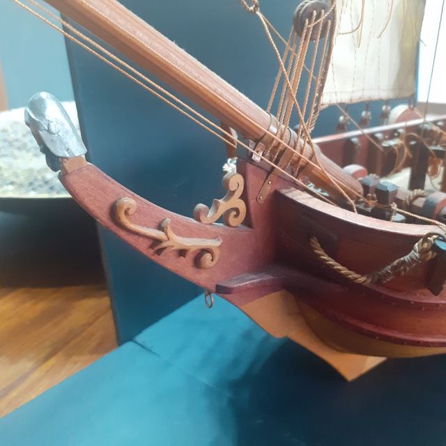 Lote de dos barcos Maqueta barco Bounty y yate