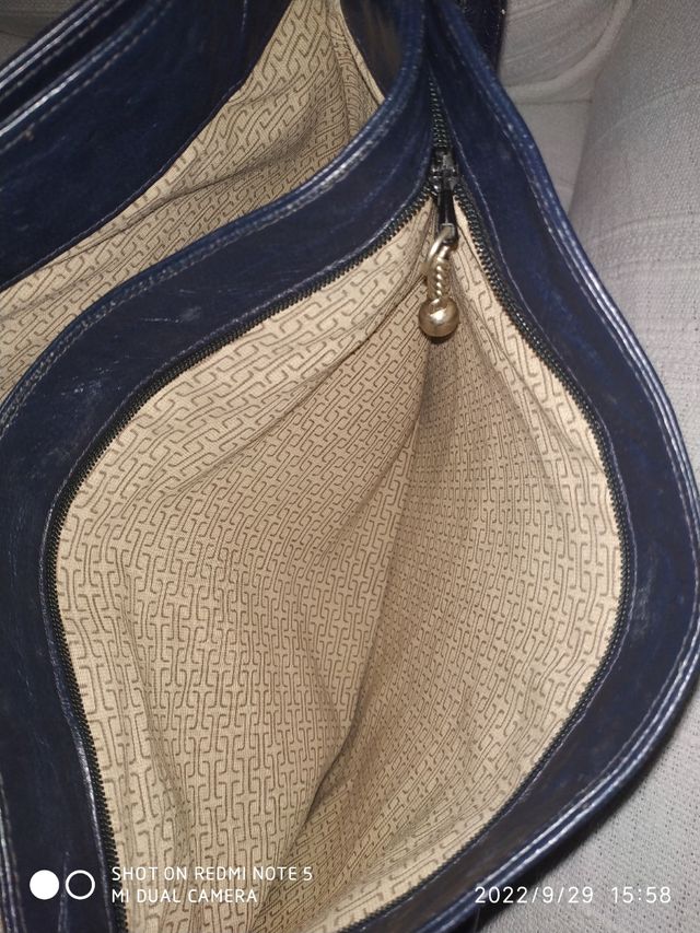 bolso azul marino