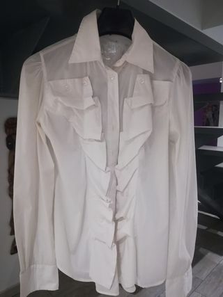 Camisas de marca de segunda mano en Arroyomolinos en WALLAPOP Camisa blanca McGregor talla 16 años de segunda mano por 20