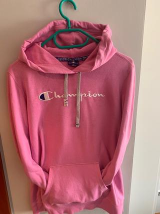 CHAMPION SUDADERA MUJER de segunda mano por 15 EUR en Madrid en WALLAPOP
